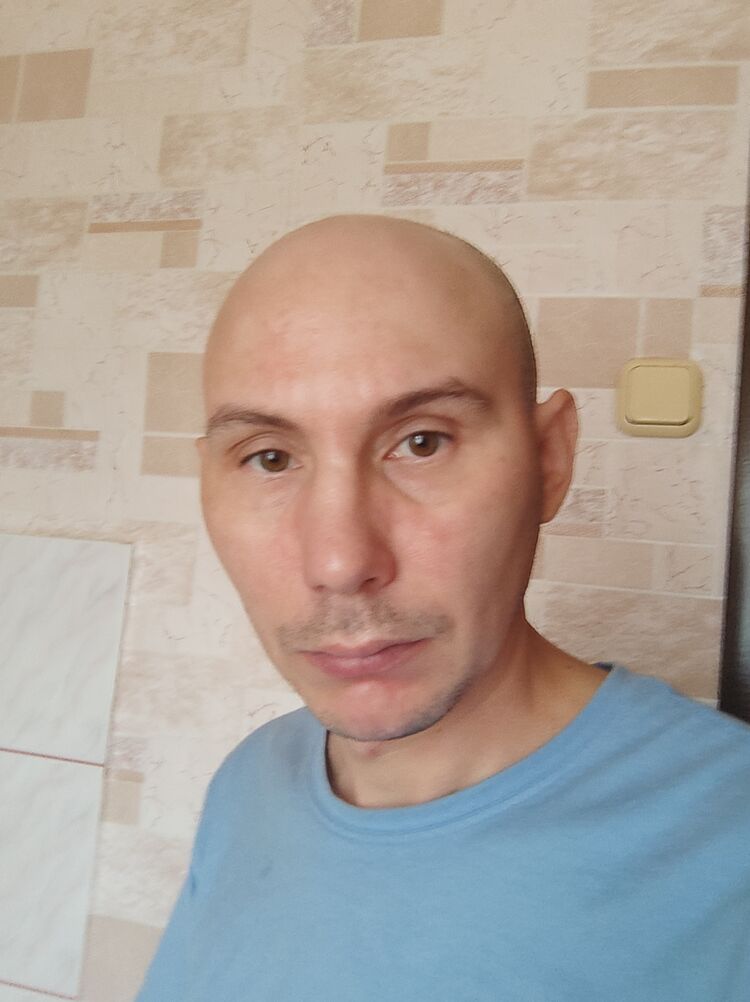  49525963  , 36 ,    