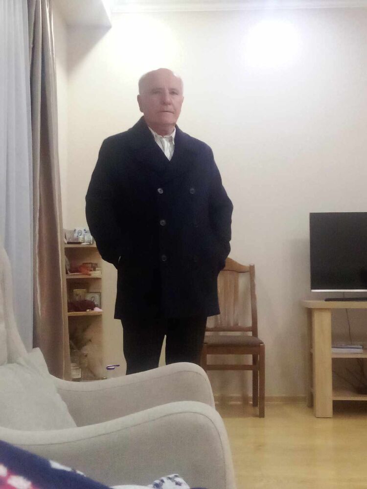  39686303  Giorgi, 65 ,    