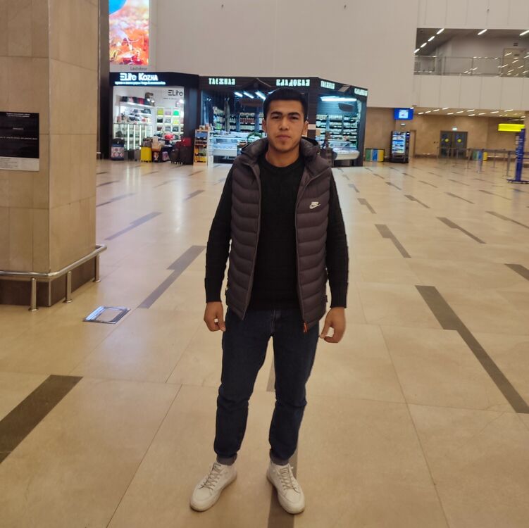  41004223  Abu, 26 ,    