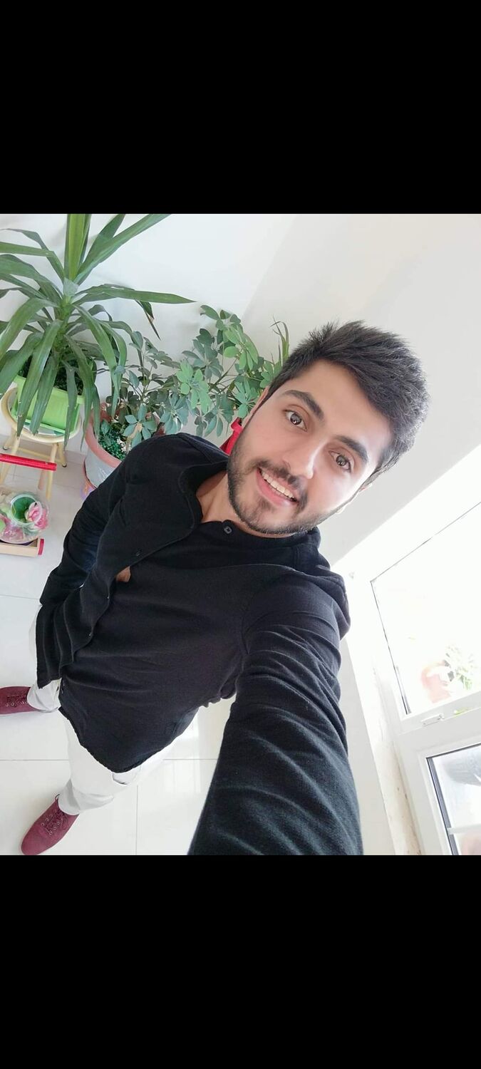  ,   Ahmad, 28 ,     , c 