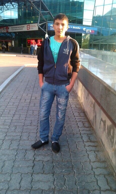  5160683  Islam, 30 ,    