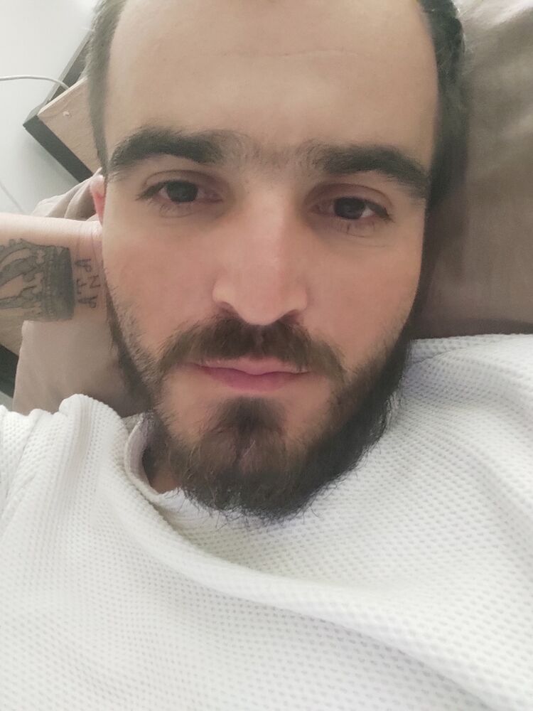  47111373  , 28 ,    