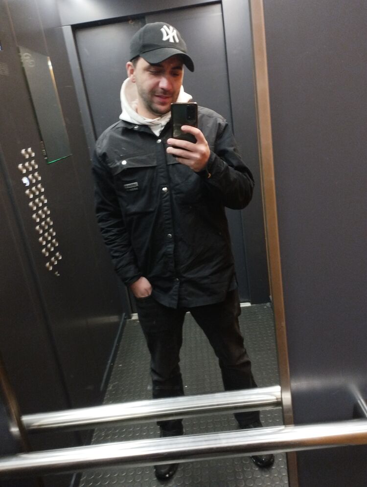  ,   Alik, 29 ,   ,   , c , 
