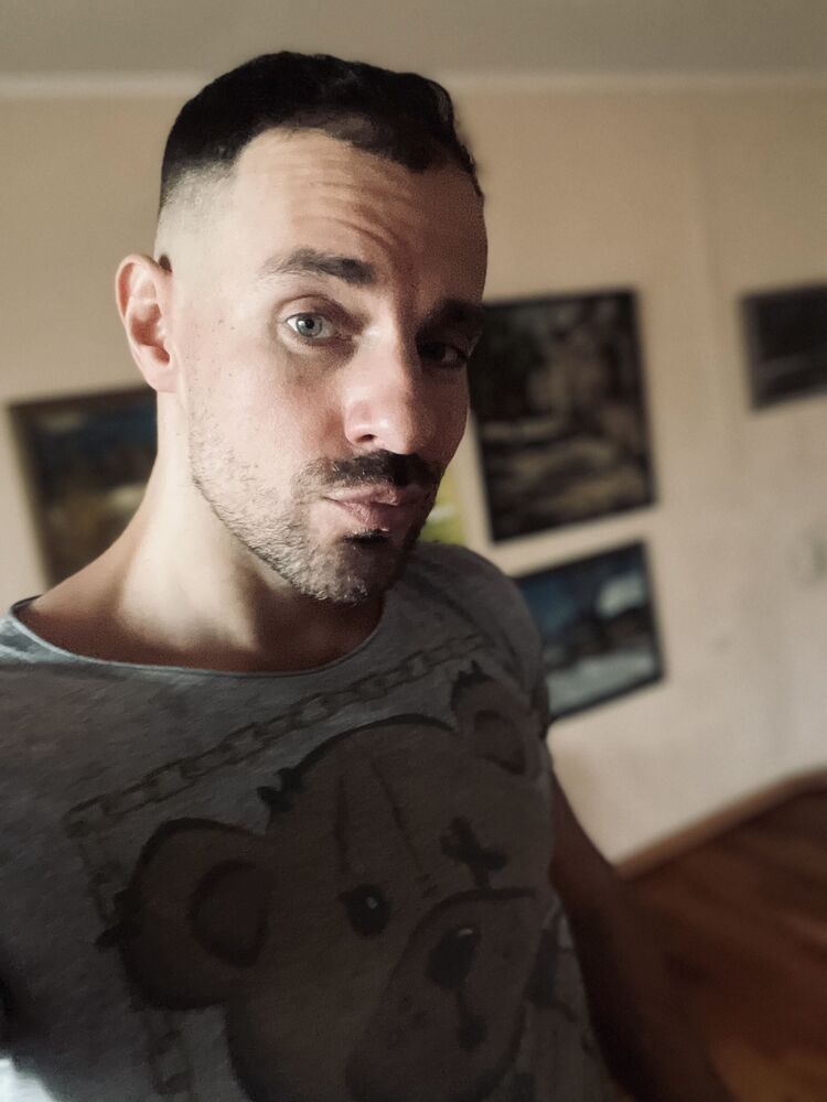  53537873  , 35 ,    