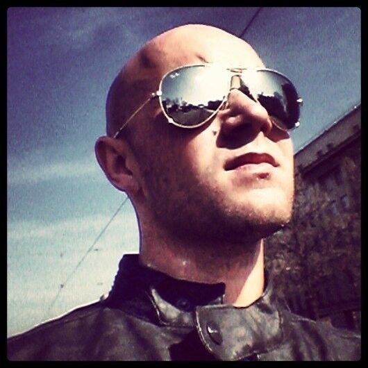  10841833  Aleksandr, 42 ,    -