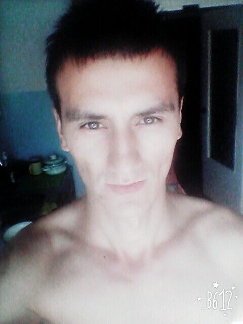  ,   Maga, 33 ,   