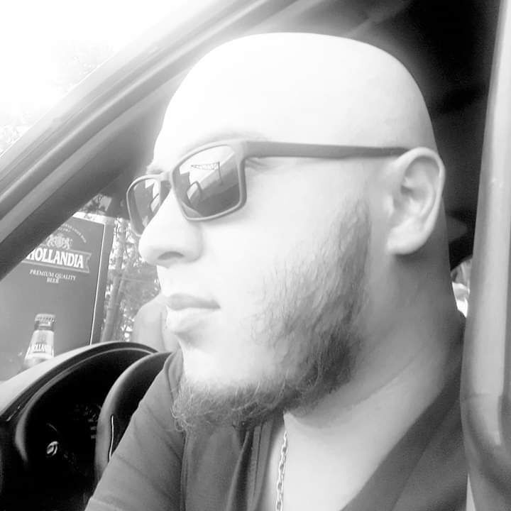  18295653  Taras, 33 ,    