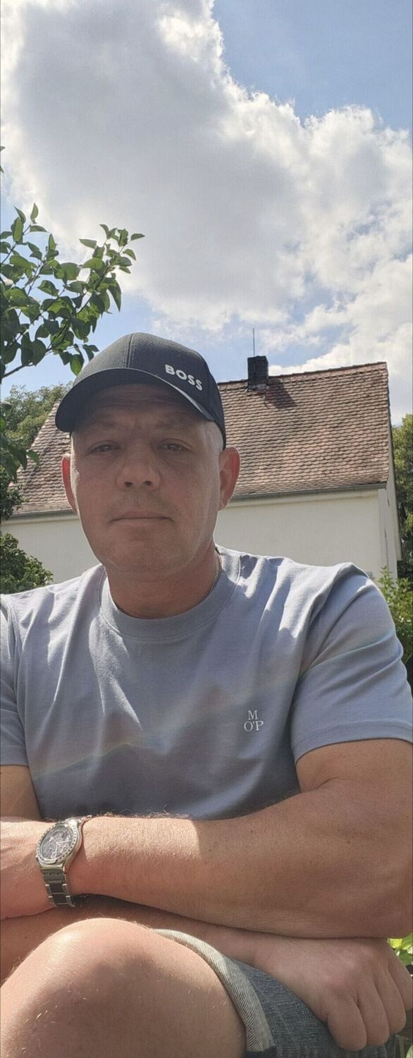  53371583  Alexander, 47 ,    Nuernberg