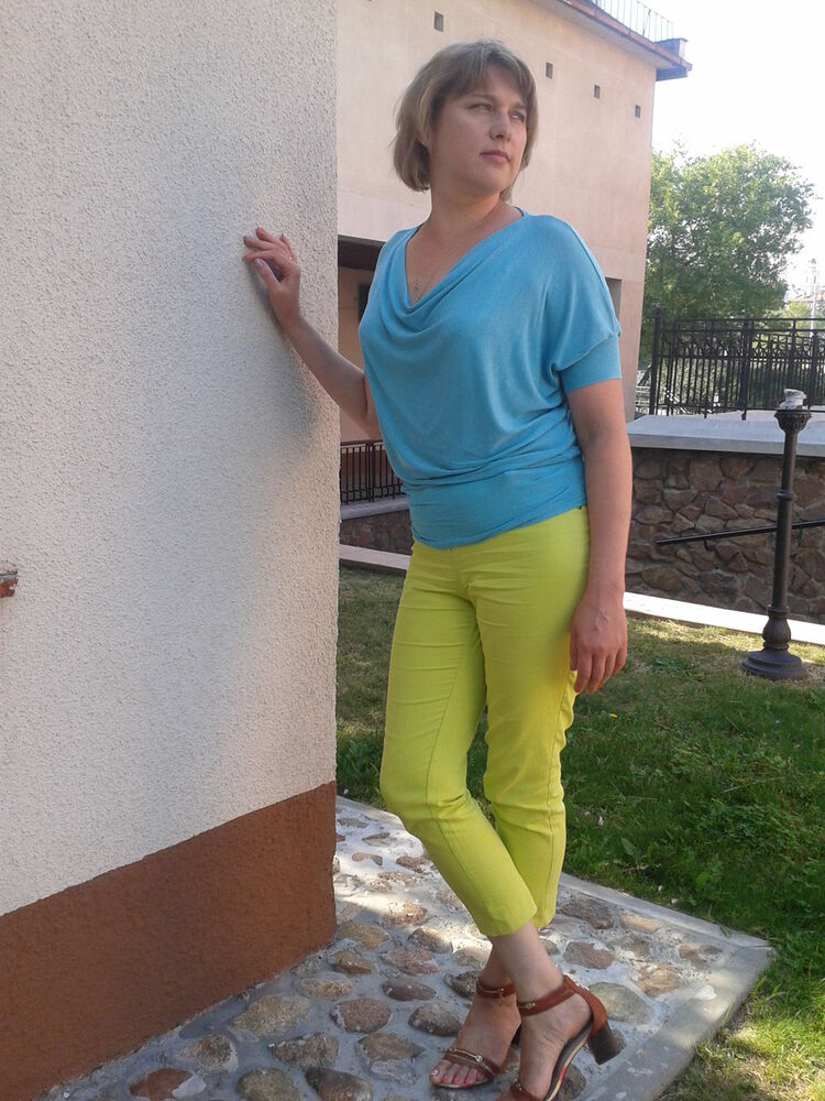  ,   Marina, 50 ,     , c 