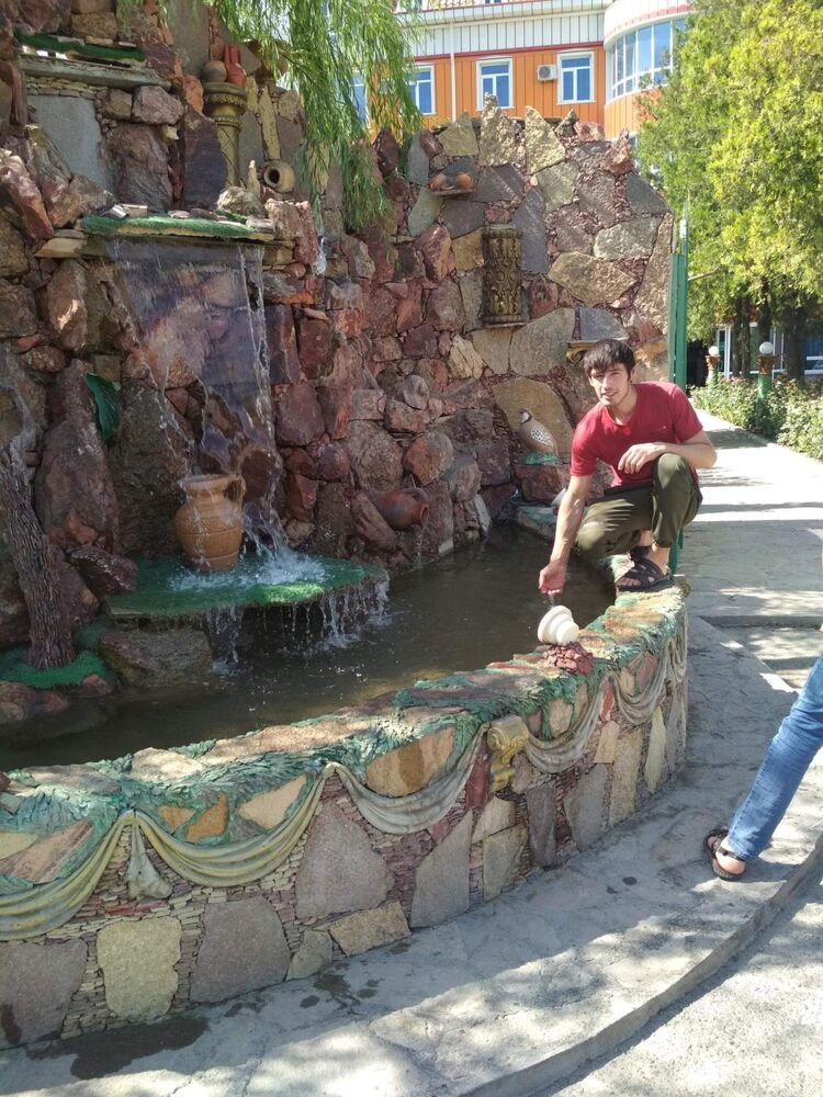  26444093  Abduvosit, 28 ,    