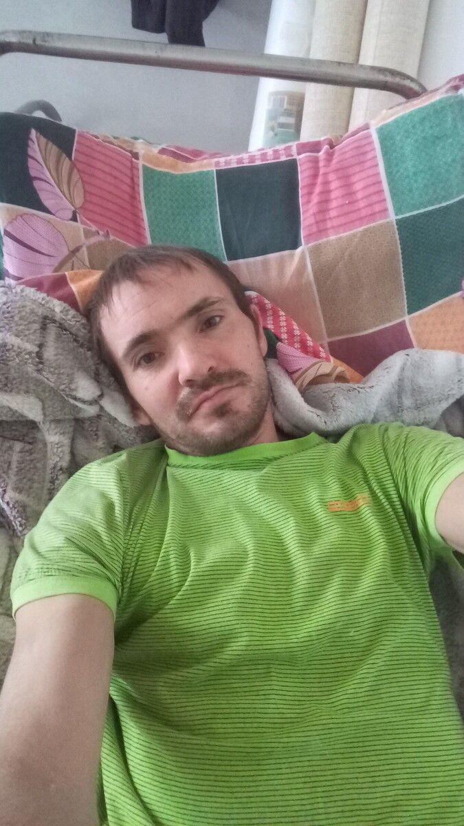  18797053  , 44 ,    