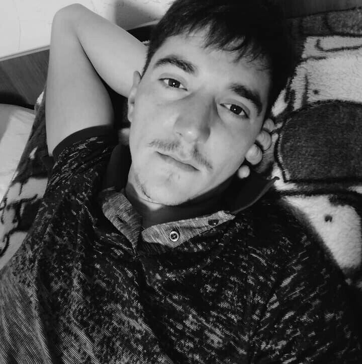  Bohnice,   Boris, 29 ,   ,   