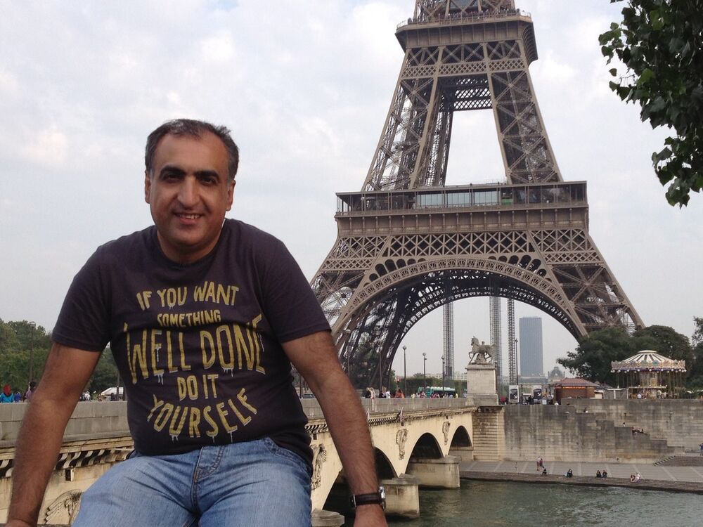  ,   Bassel, 48 ,   ,   , c 