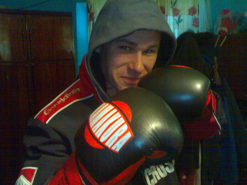  12051283  Valdemar, 37 ,    