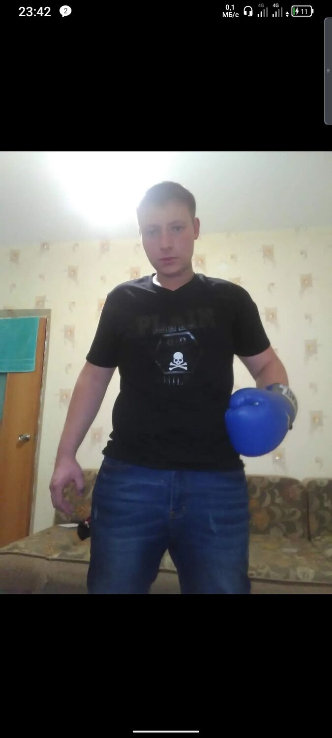  40606583  Igor, 26 ,    