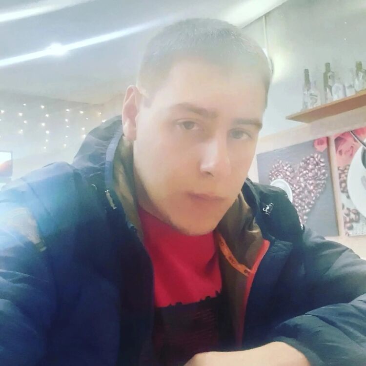 52048553  , 32 ,    