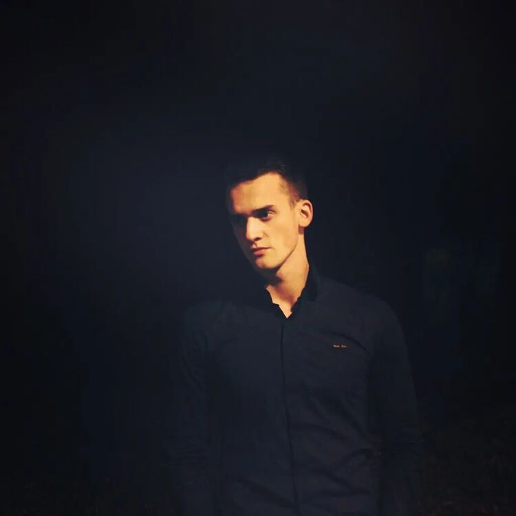  ,   Max, 27 ,   , 