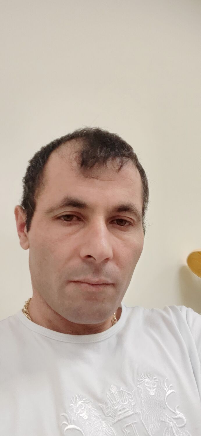  ,   Tigran, 39 ,   ,   
