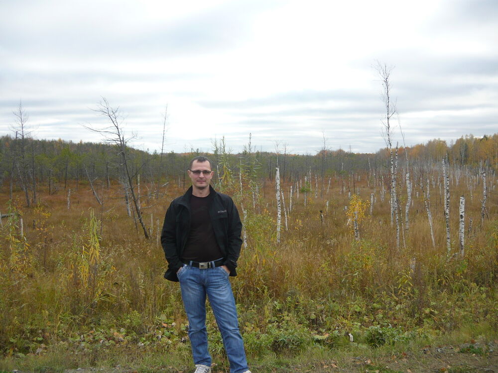  7257523  Konstantin, 37 ,    