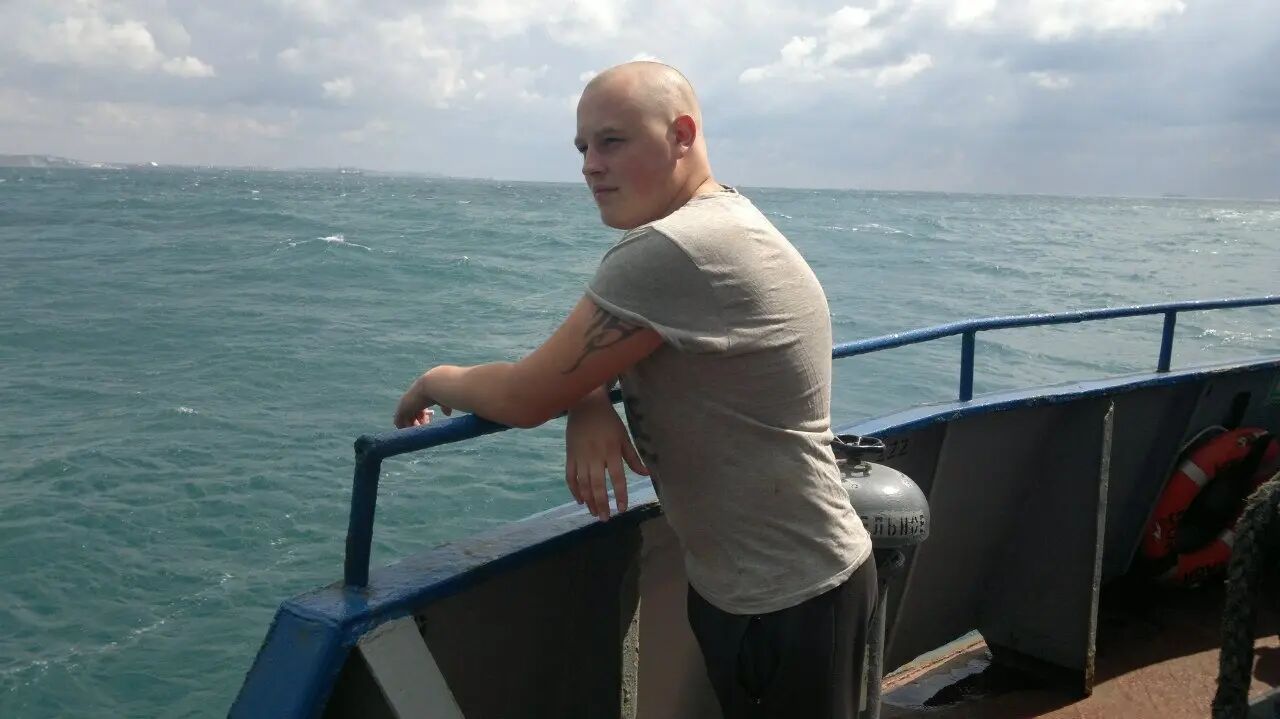  27347693  , 31 ,    --