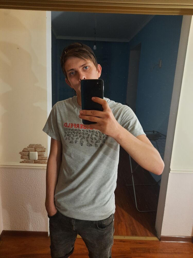  ,   John, 28 ,   ,   