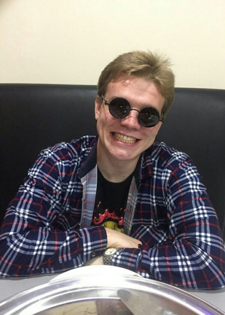 ���������� ������, ���� ������� Name, 32 ����, ������������ ��� ������