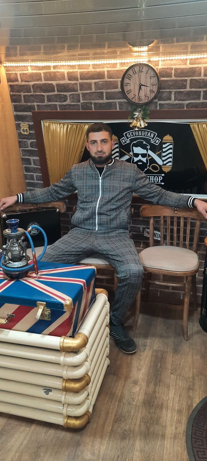  28598153  , 35 ,    -