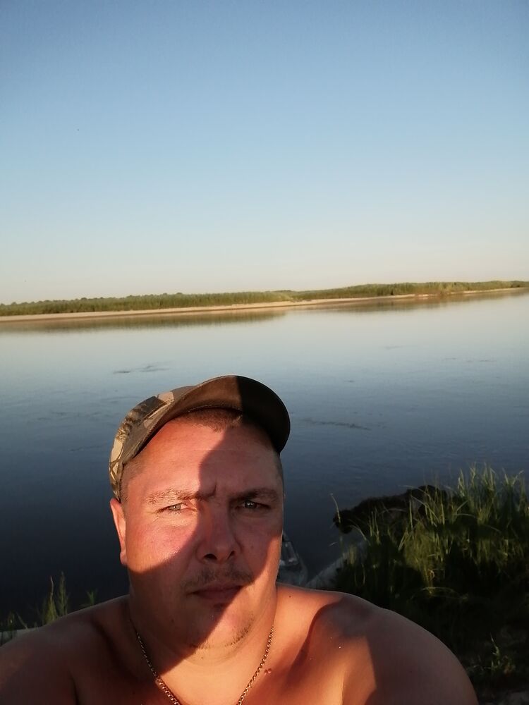  33214533  , 42 ,    