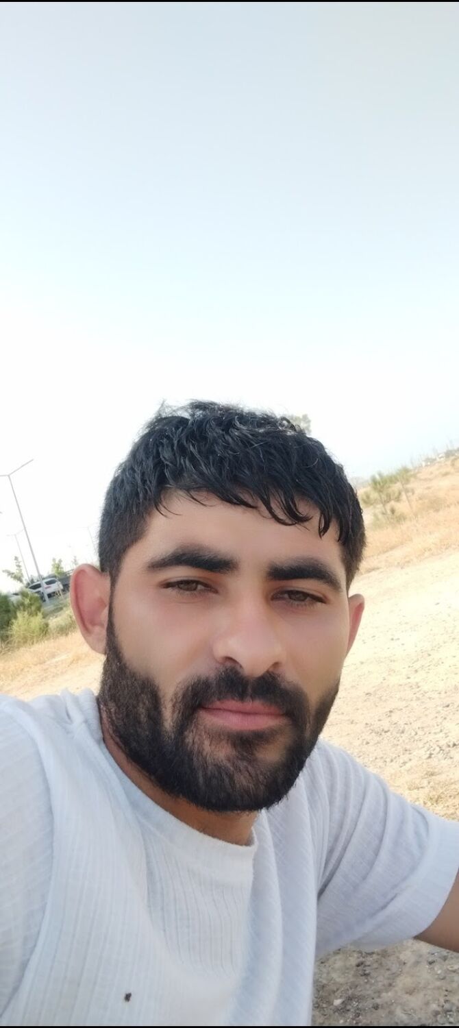  46925213  Vusal, 31 ,    