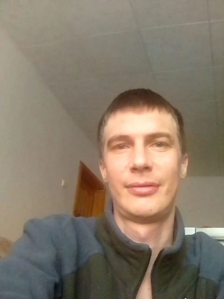  52129313  , 40 ,    --