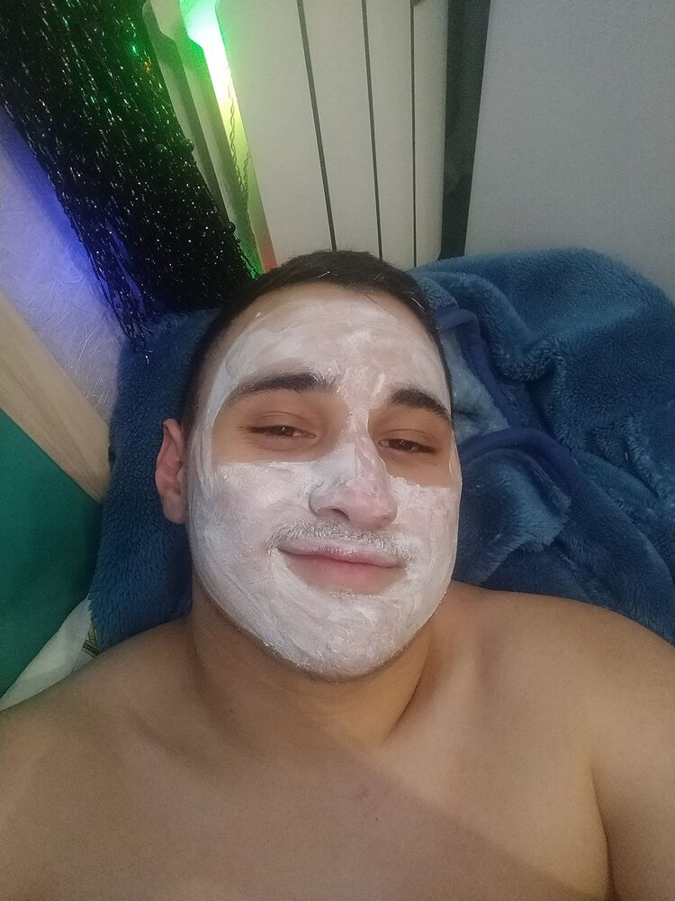  33672233  , 25 ,    