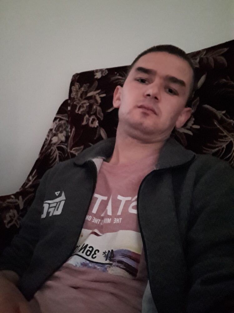 ���� 19895943 ������� ������, 33 ����, ���� ���������� � ������