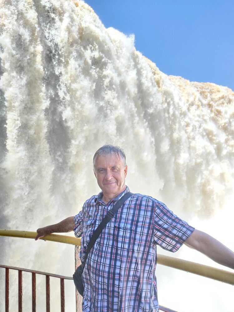  Da Nang,   Yustas, 48 ,   ,   