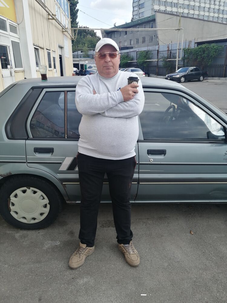  40200193  , 51 ,    