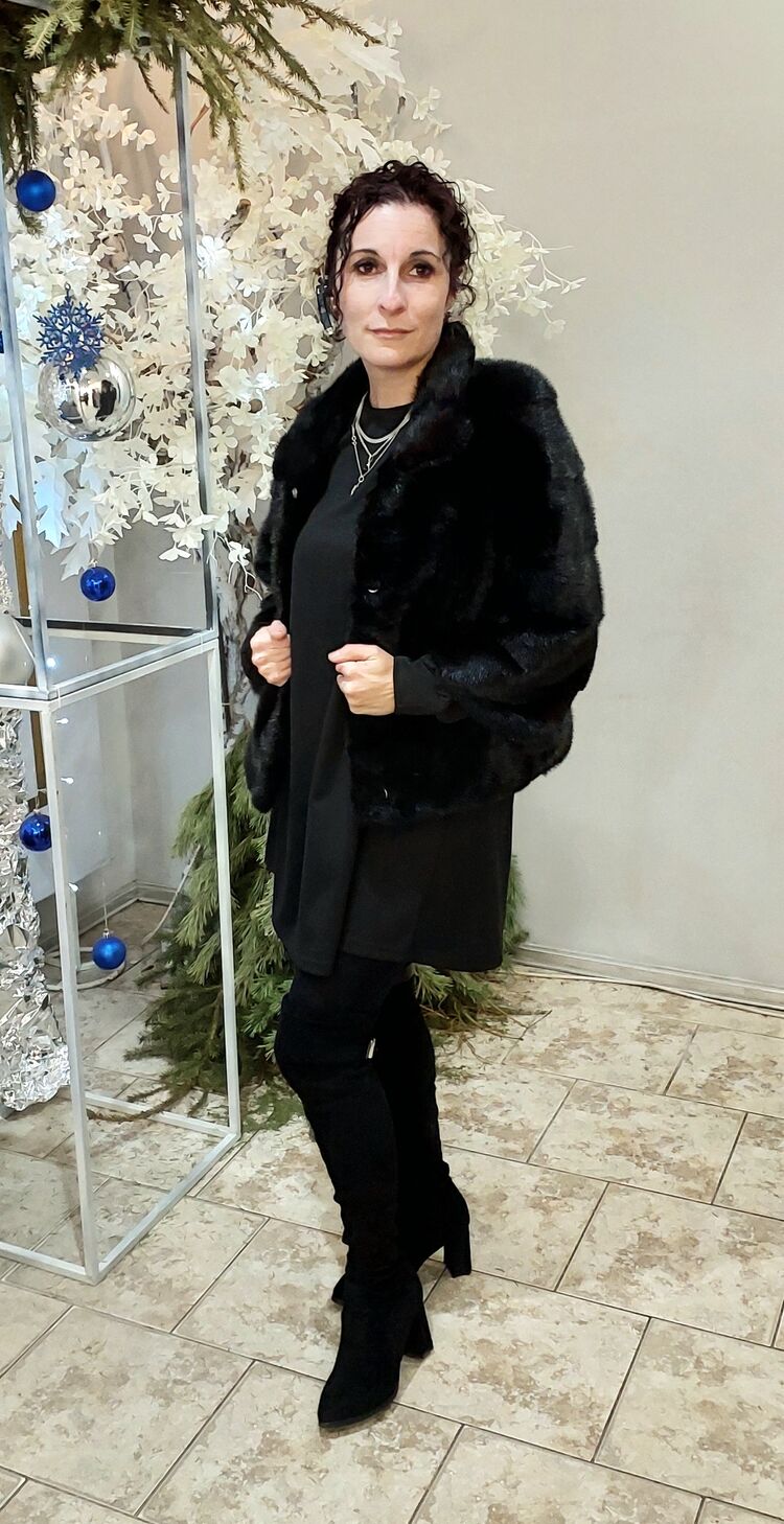  --,   Syuzanna, 42 ,  