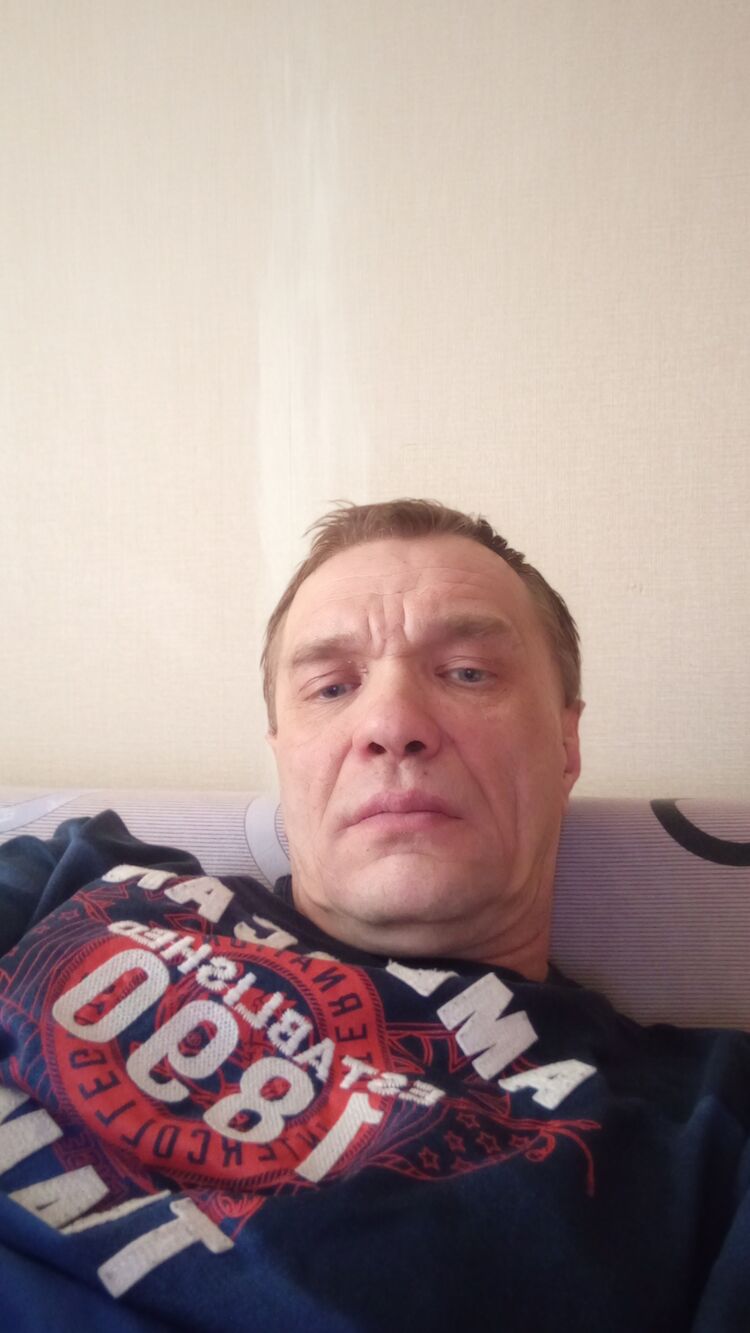  50630473  Alexey, 49 ,    