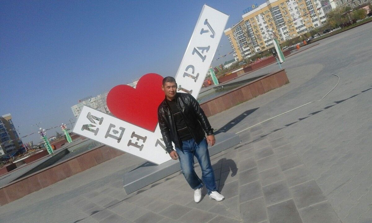  6562163  Joni, 42 ,    