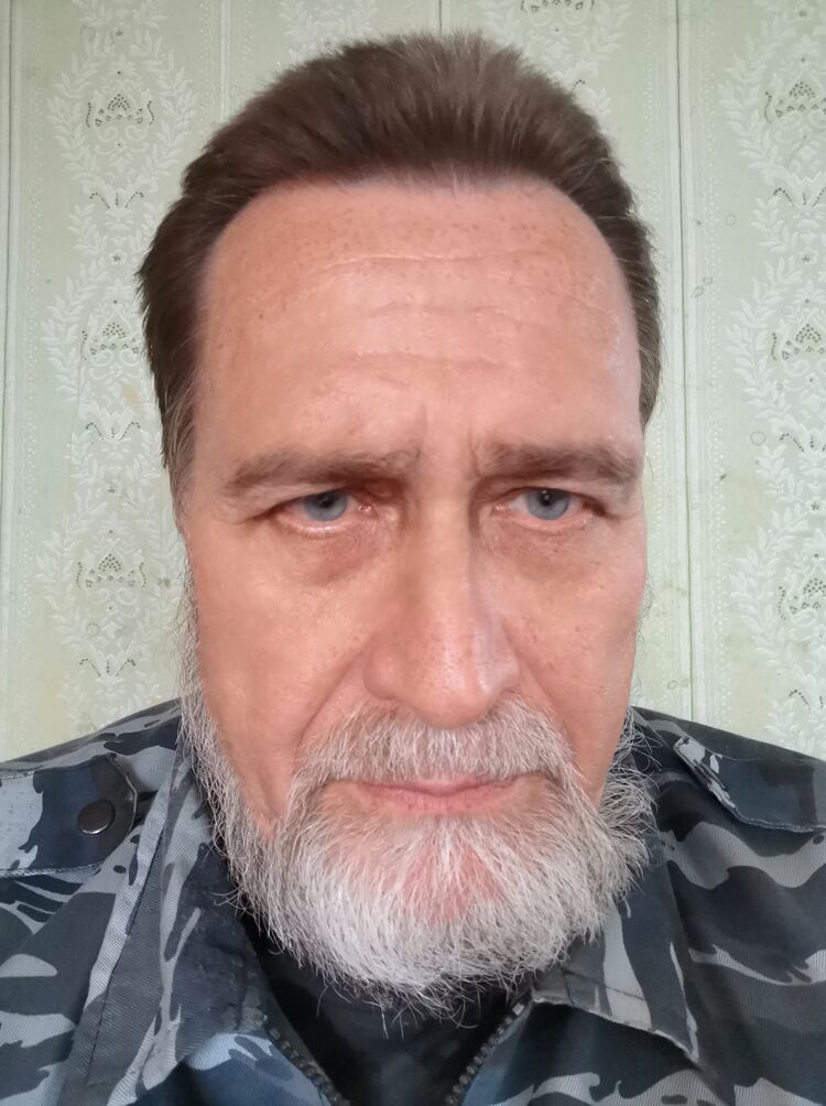  26536923  , 65 ,    