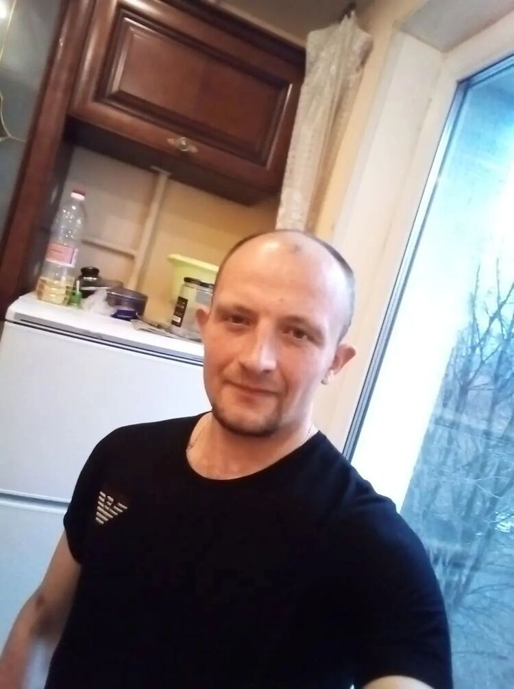  44385433  , 38 ,    