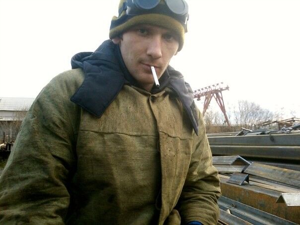  6857123  Niksss, 37 ,    