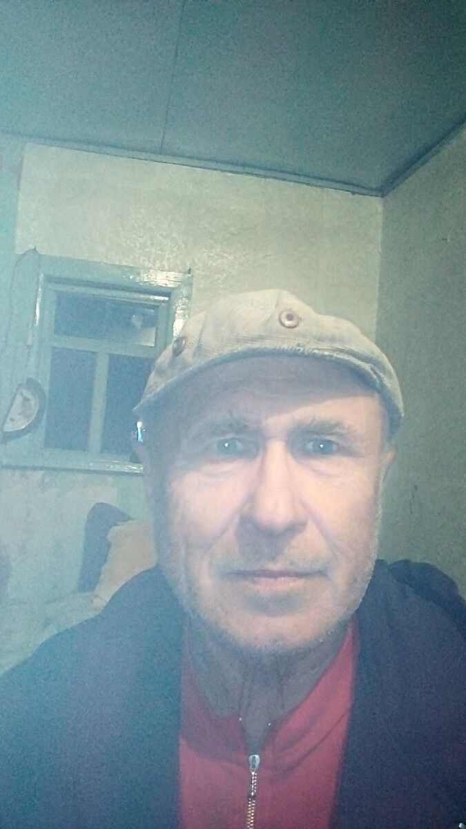  12937193  Anatoliy, 74 ,    