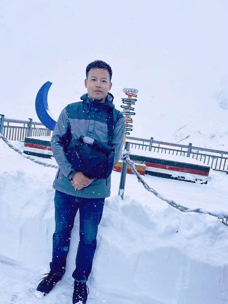  Ningbo,   Jonathan, 38 ,   ,   , c 
