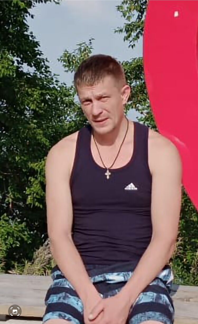  41526313  Dmitry, 39 ,    