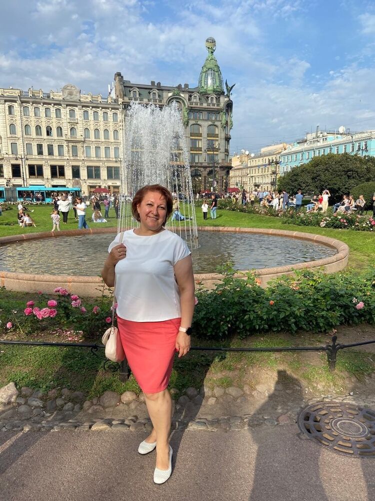  -,   , 52 ,  
