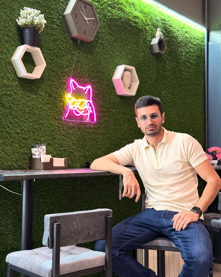 ���� 54405383 ������� Makar, 27 ���, ���� ���������� � �����