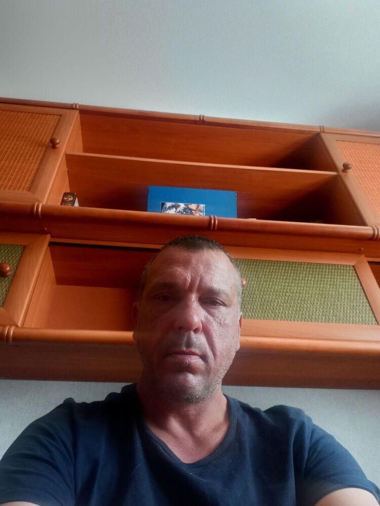  27072353  , 48 ,    