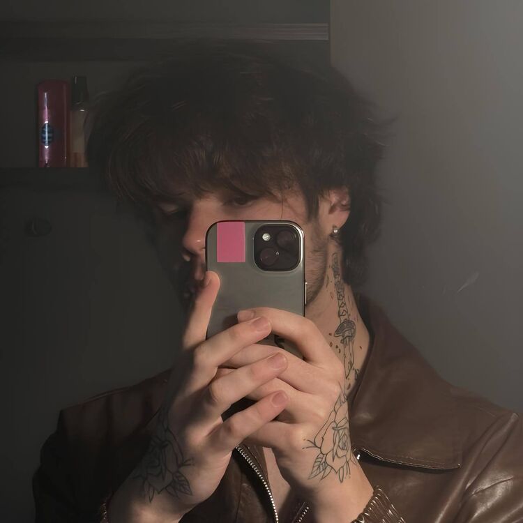 ���� 55330443 ����� ����, 20 ���, ���� ���������� � ������