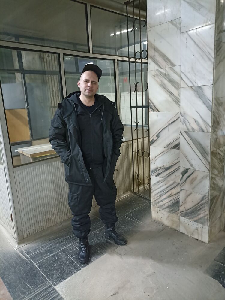  33812533  Andrey, 35 ,    