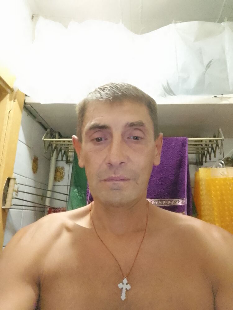  38738673  , 47 ,    