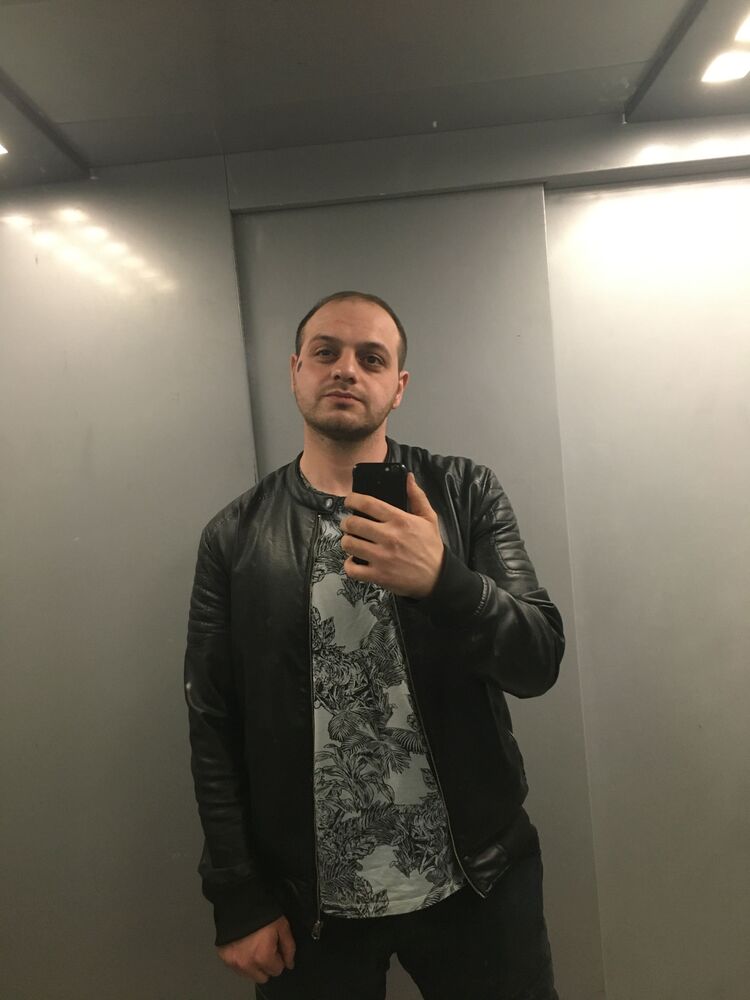  33920833  , 34 ,    